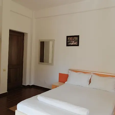Casa Mihnea Aparthotel *